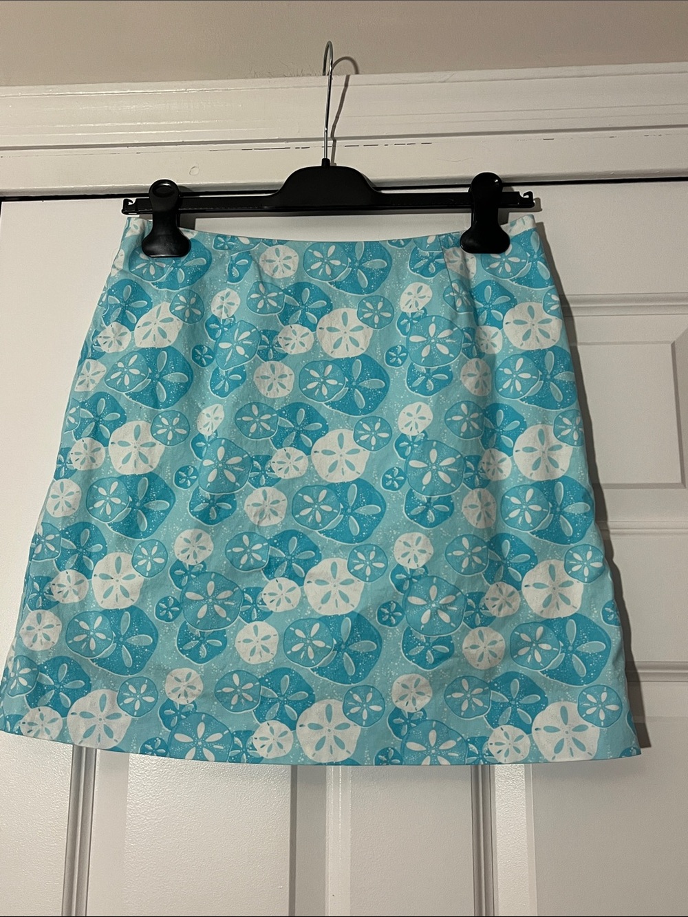 Vineyard Vines Aqua & White Sand Dollar Mini Skirt